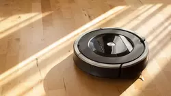 6 iRobot Roomba 990 Il miglior robot aspirapolvere per capelli lunghi