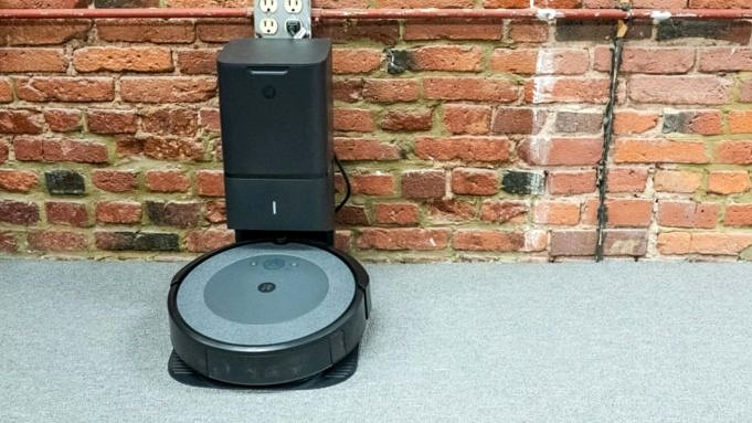 Robot Aspirapolvere Roomba I3 Vs I7